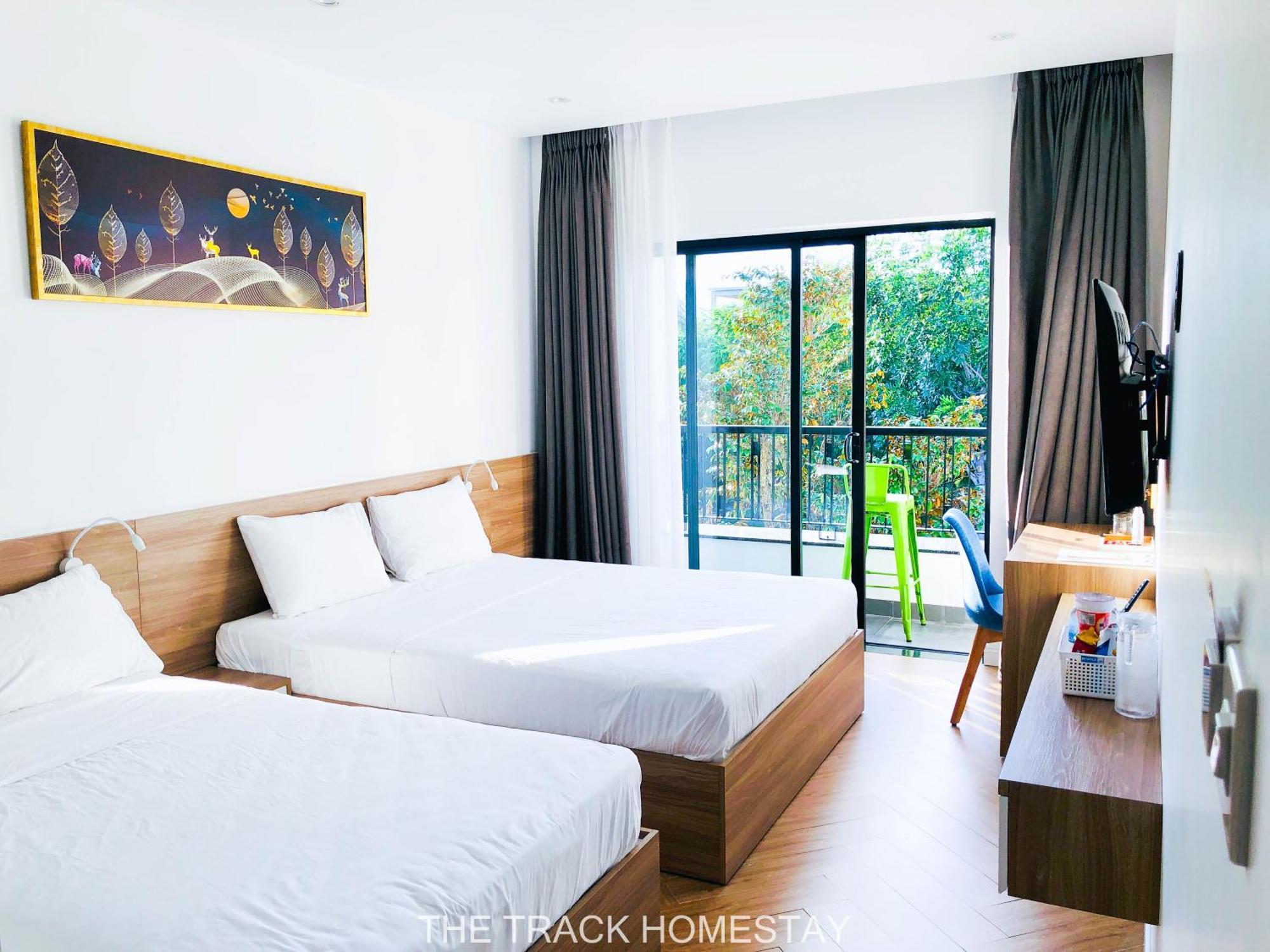 The Track Homestay - Near Bai Dai Beach Cam Lam Exterior photo